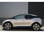 BMW i3 Executive 120Ah 42 kWh/*Lodge*/Sunroof/Adaptive/Kaschmir Silver/Camera/W-pomp/3-fase/20"