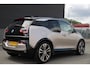 BMW i3 Executive 120Ah 42 kWh/*Lodge*/Sunroof/Adaptive/Kaschmir Silver/Camera/W-pomp/3-fase/20"