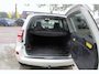 Toyota RAV4 2.0 VVTi Dynamic 2WD clima leder afn trekhaak navi multimedia