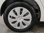 Peugeot 108 1.0 e-VTi 72pk Active Pack Premium | Airconditioning | Muziek streamen via Bluetooth | Carkit | 5 Deurs