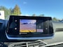 Peugeot e-208 EV Allure Pack 50 kWh Digitaal Dashboard | Leder/Stof | Camera | Parkeersensoren Achter | Cruise | Climate Control | DAB| Achteruitrijcamera | Airco (automatisch) | Apple Carplay/Android Auto|telefoonintegratie premium