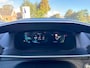 Peugeot e-208 EV Allure Pack 50 kWh Digitaal Dashboard | Leder/Stof | Camera | Parkeersensoren Achter | Cruise | Climate Control | DAB| Achteruitrijcamera | Airco (automatisch) | Apple Carplay/Android Auto|telefoonintegratie premium