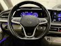 Volkswagen Multivan 1.4 eHybrid Energetic 7p. PANO/MASSAGE/HEAD-UP/ADAPTIVE-ONDERSTEL/360CAMERA/STANDKACHEL/EL.SCHFDEUREN/IQ-LIGHT/LEER-ALCANTARA/MEMORY/18"LMV/ACC/KEYLESS/SFEER/MIDDEN-CONSOLE/NET OH BEURT GEHAD BIJ VW DEALER