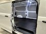 Ford E-Transit Custom 340 L2H1 Trend 71 kWh van €49.015,- nu voor €36.940,-