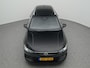 Volkswagen Passat Variant R-Line Edition 1.5 eHybrid 204 PK | Panoramadak | DCC | Stoel & Stuurverwarming | Massagestoelen | Climatecontrol |