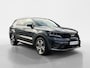 Kia Sorento 1.6 T-GDI Hybrid 2WD ExecutiveLine 5p. | Apple Carplay / Android Auto | Navigatiesysteem | Elektrisch Verstelbare Voorstoelen | Bestuurdersstoel met Geheugen | Elektrisch Schuif / Kanteldak | Elektrisch Bedienbare Achterklep | Stoelverwarming + Stoelkoeling | Stuurverwarming | Cruise Control Adaptief | Licht + Regensensor