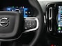 Volvo XC40 B4 Plus Dark | Harman/Kardon | Elek Stoelen | Camera | Trekhaak | Adaptive Cruise | BLIS | Pilot Assist