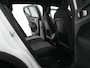 Volvo XC40 B4 Plus Dark | Harman/Kardon | Elek Stoelen | Camera | Trekhaak | Adaptive Cruise | BLIS | Pilot Assist