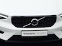 Volvo XC40 B4 Plus Dark | Harman/Kardon | Elek Stoelen | Camera | Trekhaak | Adaptive Cruise | BLIS | Pilot Assist