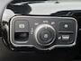 Mercedes-Benz CLA Shooting Brake 200 Business Solution AMG / Afneembare Trekhaak / AMG Styling / Sportstoelen / Alcantara / Stoelverwarming / Achteruitrijcamera / Apple Carplay & Android Auto / Draadloze Telefoonlader /