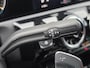 Mercedes-Benz CLA Shooting Brake 200 Business Solution AMG / Afneembare Trekhaak / AMG Styling / Sportstoelen / Alcantara / Stoelverwarming / Achteruitrijcamera / Apple Carplay & Android Auto / Draadloze Telefoonlader /