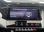 Peugeot 408 e-408 Allure 58 kWh SOH 99% | NIEUWE AUTO | ACHTERUITRIJCAMERA | KEYLESS | STOEL + STUURVERWARMING | ADAP. CRUISE | APPLE CARPLAY | RIJKLAAR INCL. 12 MND BOVAG GARANTIE |