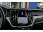 Volvo XC60 2.0 T6 Plug-in hybrid AWD Plus Black Edition | Harman/Kardon | Elektrisch panorama-dak | Full-LED | Apple Carplay/Android Auto | Elektrisch bedienbare achterklep | Achteruitrijcamera | Apple Carplay/Android Auto|telefoonintegratie premium | Audio installatie premium