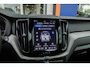 Volvo XC60 2.0 T6 Plug-in hybrid AWD Plus Black Edition | Harman/Kardon | Elektrisch panorama-dak | Full-LED | Apple Carplay/Android Auto | Elektrisch bedienbare achterklep | Achteruitrijcamera | Apple Carplay/Android Auto|telefoonintegratie premium | Audio installatie premium