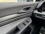 Volkswagen Golf 1.5 eTSI R-Line Pano|ACC|Stuurverw.|Trekhaak