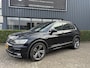 Volkswagen Tiguan 1.5 TSI 131pk R-Line Comfortline Business Virtual Led  trekhaak 19" NL Auto 166dkm!!