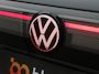 Volkswagen Tiguan 1.5 eHybrid R-Line 204PK DSG SOH 99,97%, Panoramadak, Achteruitrijcamera, 20" LM Velgen, Keyless, Elektr. Achterklep, Side Assist, Stoel-Stuurverwarming, Navi via Apple Carplay/Android Auto