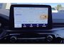 Ford Kuga 2.5 PHEV e-CVT 225pk Vignale , Trekhaak , Winterpack met voorruitverwarming ,stoel en stuurverwarming