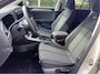 Volkswagen T-Roc 1.0 TSI 115pk Life Edition / Navigatie by APP / Camera / LM 17 inch / Climate control / LED / Park Assist