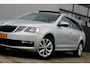 Skoda Octavia Combi 1.0 TSI / Panoramadak / Camera / Trekhaak / CarPlay