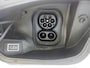 Jeep Avenger Altitude 54 kWh | Camera | Adaptive Cruise Controle | Stoelverwarming | Voorruit verwarming | Climate Controle | Elektrische Achterklep |