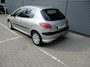 Peugeot 206 1.4 Air-line 2 Apk 24-09-2027 Airco elektrisch pakket dealer onderhouden zeer nette auto scherpe meeneem prijs