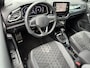 Volkswagen T-Roc 1.5 TSI 150pk DSG R-Line | Camera | Keyless | Elek. Achterklep | Dode hoek | Rijklaar incl. 1 jaar Bovag garantie