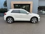 Volkswagen T-Roc 1.5 TSI 150pk DSG R-Line | Camera | Keyless | Elek. Achterklep | Dode hoek | Rijklaar incl. 1 jaar Bovag garantie
