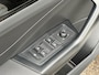 Volkswagen T-Roc 1.5 TSI 150pk DSG R-Line | Camera | Keyless | Elek. Achterklep | Dode hoek | Rijklaar incl. 1 jaar Bovag garantie