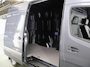 Mercedes-Benz Sprinter 319 CDI | AUT. | L2 H2 | SCHUIFDEUR L+R | LED | NAVIGATIE | DISTRONIC | WINTERPAKKET | ALARM | APPLE CARPLAY/ANDROID AUTO | GEVEERDE BESTUURDERSSTOEL | 3500KG. AHW | BPM-VRIJ / 2024 |