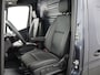 Mercedes-Benz Sprinter 319 CDI | AUT. | L2 H2 | SCHUIFDEUR L+R | LED | NAVIGATIE | DISTRONIC | WINTERPAKKET | ALARM | APPLE CARPLAY/ANDROID AUTO | GEVEERDE BESTUURDERSSTOEL | 3500KG. AHW | BPM-VRIJ / 2024 |