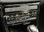 Volkswagen T-Cross 1.5 TSI 150pk DSG R-Line | Camera | Trekhaak | Navi | IQ light | Rijklaar incl. garantie