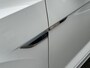 Volkswagen T-Roc 1.5 TSI 150pk DSG R-Line | Camera | Keyless | Elek. Achterklep | Dode hoek | Rijklaar incl. 1 jaar Bovag garantie