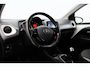Toyota Aygo 1.0 VVT-i x-joy | Elektrisch vouwdak | Apple Carplay / Android Auto | Clima | Camera | 15 inch | Bluetooth | Privacy glas | DAB