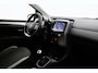 Toyota Aygo 1.0 VVT-i x-joy | Elektrisch vouwdak | Apple Carplay / Android Auto | Clima | Camera | 15 inch | Bluetooth | Privacy glas | DAB