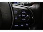 Toyota RAV4 2.5 Plug-in Hybrid AWD Bi-Tone Plus | Trekhaak | Dodehoek detectie | JBL | Head-up display | Navigatie | Apple Carplay / Android Auto | 360 camera | Leder | Stoelverwarming/-ventilatie | Digitale binnenspiegel | 19 inch