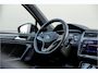 Volkswagen Tiguan 1.4 TSI eHybrid R-Line Business+ Pano / Trekhaak / Black /