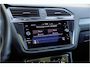 Volkswagen Tiguan 1.4 TSI eHybrid R-Line Business+ Pano / Trekhaak / Black /