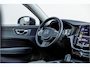 Volvo XC60 2.0 Recharge T6 AWD Panorama / Stoelverwarming / Camera /