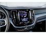 Volvo XC60 2.0 Recharge T6 AWD Panorama / Stoelverwarming / Camera /