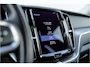 Volvo XC60 2.0 Recharge T6 AWD Panorama / Stoelverwarming / Camera /