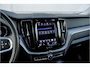 Volvo XC60 2.0 Recharge T6 AWD Panorama / Stoelverwarming / Camera /
