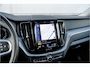 Volvo XC60 2.0 Recharge T6 AWD Panorama / Stoelverwarming / Camera /