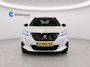 Peugeot 2008 1.2 PURETECH 155PK GT PACK AUTOMAAT / NAVI / LEDER / CLIMA / PDC / 18" LMV / CAMERA / PANO. DAK / FOCAL AUDIO / KEYLESS / FULL-LED / AFN. TREKHAAK / FULL OPTIONS / NIEUWSTAAT !!