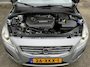 Volvo V60 1.6 T3 SUMMUM | NL-AUTO! | DEALER OH! | TREKHAAK!