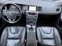 Volvo V60 1.6 T3 SUMMUM | NL-AUTO! | DEALER OH! | TREKHAAK!