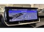 Peugeot 2008 1.2 PURETECH 100PK ALLURE PACK / NAVI / LEDER / CLIMA / LED / PDC / 18" LMV / CAMERA / APPLE CARPLAY / ORG. NL. !!
