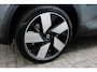Volvo EX40 Single Motor Extended Range Ultra Europa 82 kWh | 45th Anniversary Edition | Panoramisch schuif-/ kanteldak | Harman Kardon | Elektrisch verstelbare voorstoelen met geheugen functie | 5 jaar garantie - (2 jaar extra fabrieksgarantie) | 20 inch lichtmetalen velgen | Extra getint glas achter | Verwarmde voorstoelen en stuurwiel | Pilot assist | Adaptieve cruise control