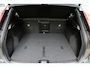 Volvo EX40 Single Motor Extended Range Ultra Europa 82 kWh | 45th Anniversary Edition | Panoramisch schuif-/ kanteldak | Harman Kardon | Elektrisch verstelbare voorstoelen met geheugen functie | 5 jaar garantie - (2 jaar extra fabrieksgarantie) | 20 inch lichtmetalen velgen | Extra getint glas achter | Verwarmde voorstoelen en stuurwiel | Pilot assist | Adaptieve cruise control