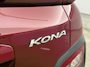 Hyundai Kona Electric EV COMFORT 64 kWh | PDC | 3 FASE | WARMTEPOMP | CAMERA | CLIMA | CRUISE ADAPT. | NAVI | PRIVACY GLASS | DAKRAILING | APPLE CAR PLAY & ADROID AUTO |